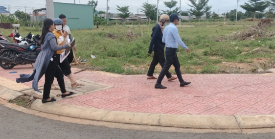 Bán Đất Thổ Cư Phan Thiết,MT đường nhựa,KDC đông đúc, 855 triệu  hết sổ