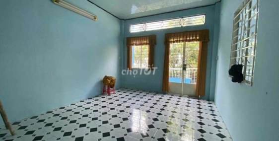 Nhà nguyên căn 1 trệt 1 lầu thoáng mát ở ngay hd lâu dài