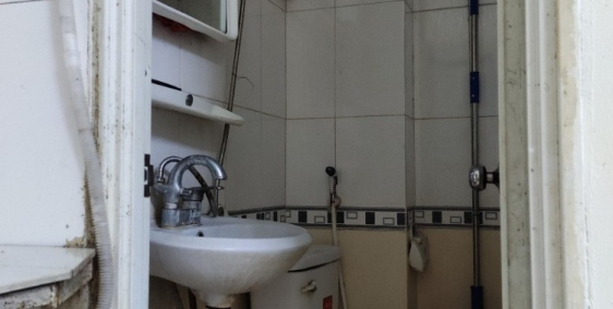 Cho thuê phòng trọ khép kín nhà chính chủ - MTG. ĐC: 79 ngõ 121 đường Kim Ngưu