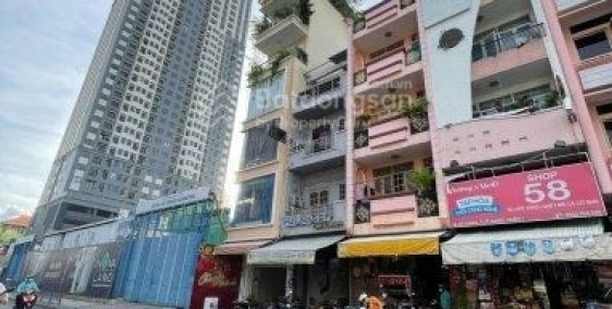 Chủ cần bán căn nhà mặt tiền vỉa hè rộng đường Cô Giang, P. Cô Giang, Quận 1