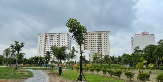 Bán chung cư môi trường xanh chỉ 700tr căn 70m2/ 2 ngủ 2 wc, cực rộng rãi, thoán