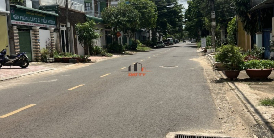 Định cư nước ngoài nên cần bán lại nhà Mtien Ngô Thị Nhậm