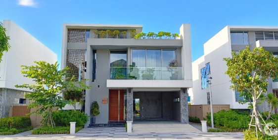 BIỆT THỰ CẠNH SÂN GOLF BRG ĐÀ NẴNG SỔ HỒNG LÂU DÀI - CHỈ TỪ 12,2 TỶ