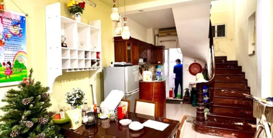 Siêu VIP! Nhà phố Đào Tấn, ô tô đỗ cửa giá chỉ 6,7 tỷ, 45m2 xây 5 tầng