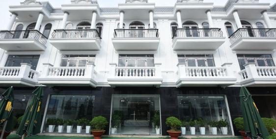 Bán nhà phố mặt tiền đường 25m trong khu đô thị thương mại Thăng Long 2 giá 3TY2