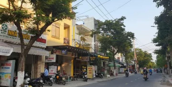 bán nhà đường châu thị vĩnh tế gần hoàng kế viêm , đỗ bá