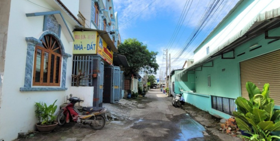 Bán Nhà 1 trệt 1 lầu Góc 2MT, Chỉ 2,5 tỷ Thương Lượng, đường 6m