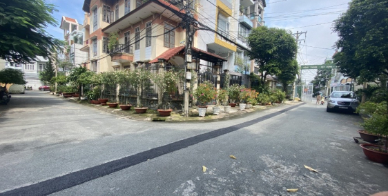 Thủ nhập 45tr,th Hoàng Diệu Linh chiểu ngang hần hố chỉ 7 tỷ