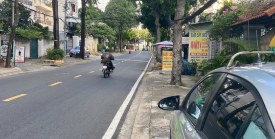 Cần bán gấp nhà mặt tiền kinh doanh, giá rẻ đẩy nhanh thương lượng trực tiếp