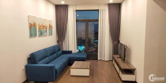 Cho thuê căn hộ 2PN chung cư Sun Ancora Lương Yên full đồ có slot ô tô