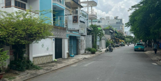 Mặt tiền đường 45, P Tân Qui Q7. Trệt 2 lầu, 5m x 22m. Sổ vuông vức. 14,9 tỷ