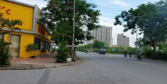 Nhà đẹp trung tâm huyện Thanh trì ,ô tô đỗ cửa diện tích 75m2 3 tầng mt rộng 5m