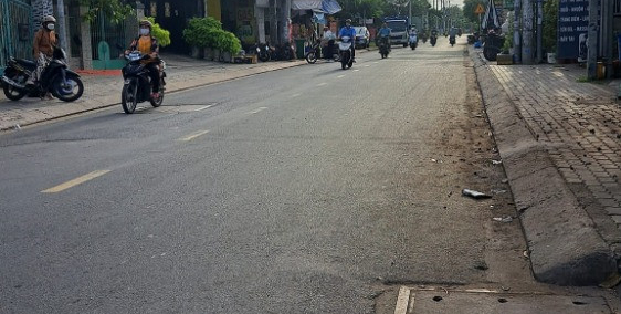 Mặt tiền KD đường Gò Ô Môi, P Phú Thuận Q7. Trệt lầu, 5m x 25m. 16,2 tỷ