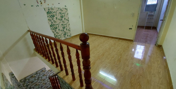 Nhà cho thuê hẻm xe hơi Hương Lộ 2,DT: 4×14 đúc 1 lầu