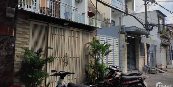 Nhà hẻm ô tô đỗ cửa Trường Chinh, gần Bàu Cát, 3.5 tỷ