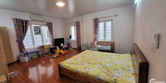 NHÀ MỚI KÍNH KOONG - ÂU CƠ - GARA Ô TÔ TRÁNH, THANG MÁY XỊN, NỘI THẤT CHÂU ÂU