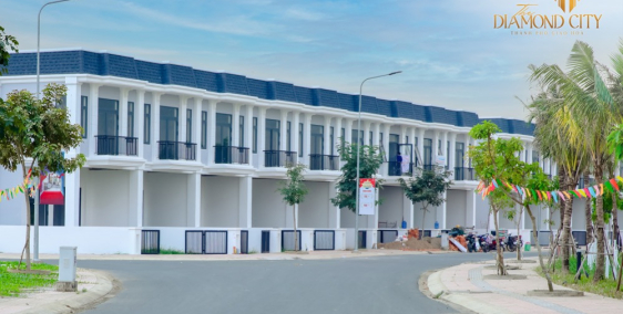 HOT 35 SUẤT NỘI BỘ Đất nền Diamond City sổ đỏ riêng ngay KCN Hựu Thạnh giá 379tr