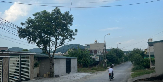 CẦN BÁN 11 LÔ ĐẤT LIỀN KỀ THÔN LÀNG, XÃ THỐNG NHẤT, TP HẠ LONG