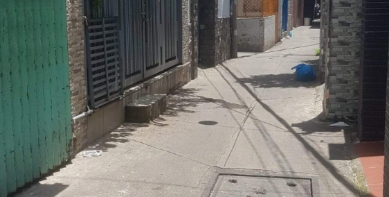 Chủ gấp bán giảm liên tiếp 300 tr giá giờ là 2.3 tỷ có TL.Tôn Thất Thuyết,P3,Q4