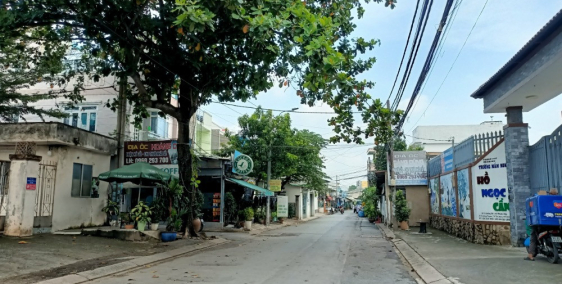 Nhà bán 3 tầng, 4,5*13m nở hậu, hẻm 5m, ngay Võ Chí Công, Q9, chỉ 5,1 tỷ