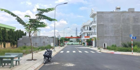 Chính chủ bán gấp lô đất nằm ngay chợ An Bình, mặt tiền đường Phùng Hưng, 100m2