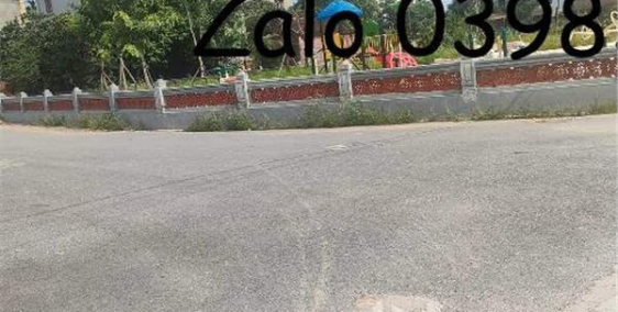 Còn 1 lô 43m2 xóm Nhì, Vân Nội rộng 4m gần sát trục chính xe tải