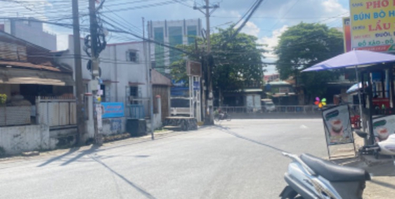 Nhà lầu gần Giáo Sứ Phúc Lâm- Hố Nai -Biên Hoà