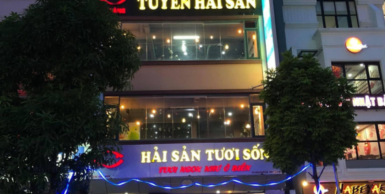 Nhà mặt phố Trung Hoà 60m2x 5 tầng