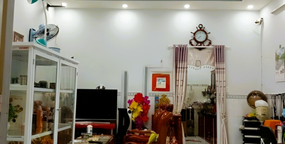 Cho thuê nhà 1T1L 3pn hẻm xe hơi đường 38 Linh Đông