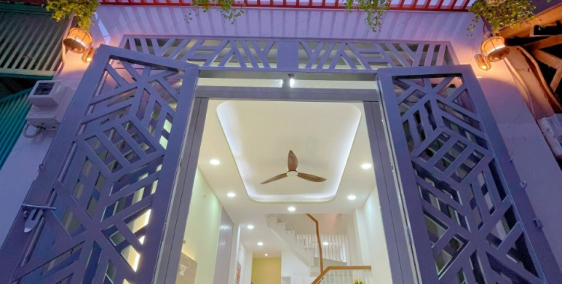 Mặt tiền 3.2x10m, Đường số 2, P.3, Gò Vấp, 2 lầu, Full Nội Thất = 4.5 tỷ