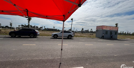 Bán lô đất Trung tâm Bích Động – Việt Yên, mặt tiền 5,5m, vỉa hè 12m, view công