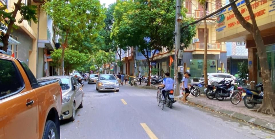 bán gấp nhà phân lô TĐC Tu Hoàng 80m, vỉa hè xe tải,giá 10.5 tỷ