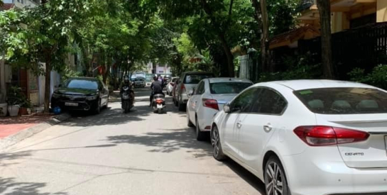 Khuất Duy Tiến đường 10m phân lô, vỉa hè 40m giá 6.7 tỷ