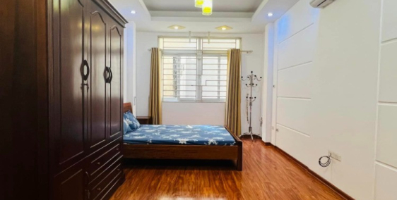 HOT – 5 TẦNG HỘ KHẨU TÂY HỒ CHỈ HƠN 4 TỶ - NHÀ ĐẸP Ở NGAY