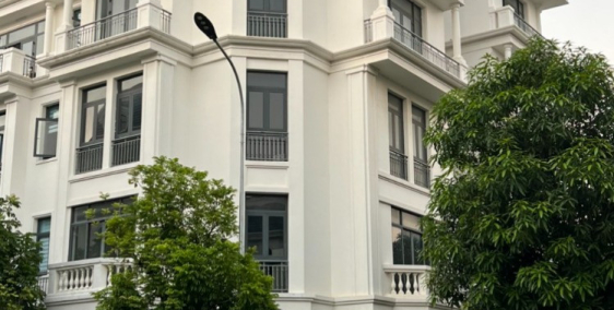 Bán đầu ve hoa hồng 131m2 tại Vinhomes Star City Thanh Hoá giá chỉ 9.x tỷ