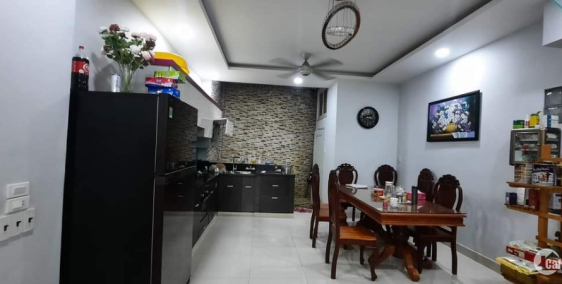 KẸT TIỀN GẤP BÁN NHÀ HXH: NGUYỄN TRÃI, P3, Q5  90M2( 4.5 X 21.7), 3 TẦNG, 189