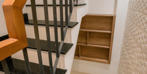 HUỲNH TỊNH CỦA, Q3 - HẺM TRƯỚC NHÀ 6M - 30M - 5 TẦNG - 35M2 - SỔ VUÔNG VỨC