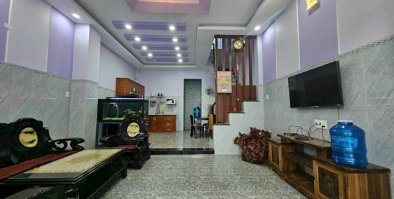 Hạ 3,5 tỷ còn 3,3 tỷ nhà 3 tầng 1 tum gần KĐT Vĩnh Điềm Trung Nha Trang