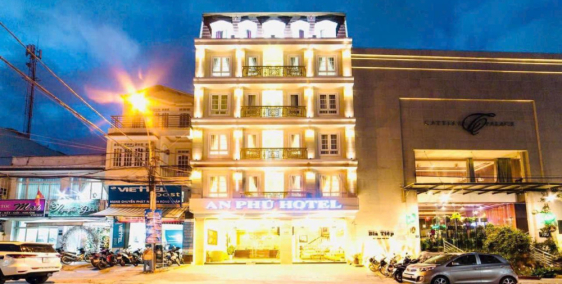 Cho thuê khách sạn 45 phòng mặt tiền Hai Bà Trưng Đà Lạt