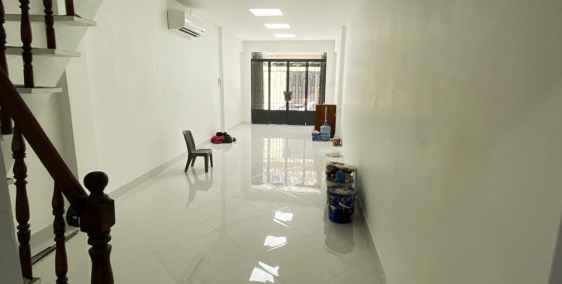 Nhà Thuê Đường Trường Chinh DT: 3X16, 1 Gác Suốt, Nhà Mới Chưa Sử Dụng, Gía 13