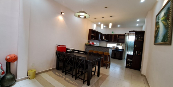 Bán gấp nhà Hẽm ô tô, 3 tầng ngang gần 4x17m Nguyên Hồng P.1 Gò vấp Nhĩnh 7 tỷ