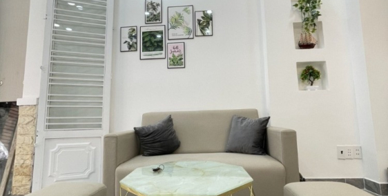 25m2 2 tầng ngã tư Gò Mây ngay cổng trường cấp 2 buôn bán tốt ko lộ giới