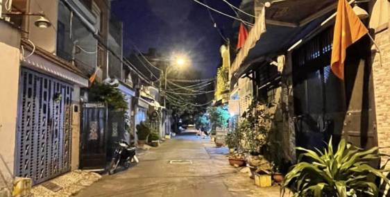 Bán nhà Mặt tiền Đường Số 4, BHHA, Bình Tân DT: 62.1m2 ( 4 x 16 ) Giá: 3.95 tỷ