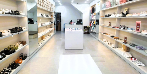 Sang mặt bằng 1T1L mặt tiền đường Võ Văn Ngân Bình Thọ