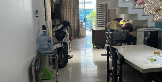 Bán Nhà 3 Tầng, 100m2, Hẻm Xe Hơi, Ngay Phú Thọ Hòa Tân Phú, Nhỉnh 7 Tỷ Còn Bớt.