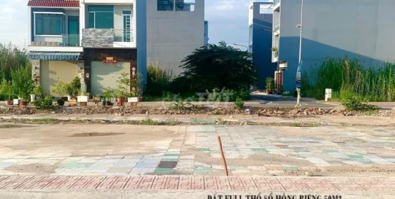 Bán đất 66m2 đường Hương Lộ 2 cách Bệnh Viện Bình Tân 500m