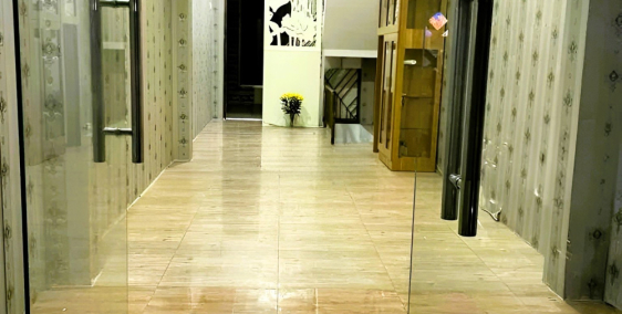 Cho thuê nhà 1H1T1L 2pn mặt tiền Phạm Văn Đồng Linh Tây