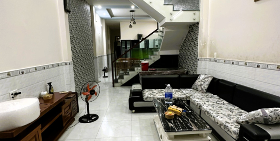 Cho thuê nhà 1T1L 4pn 200m2 full nội thất đường 17 Linh Trung