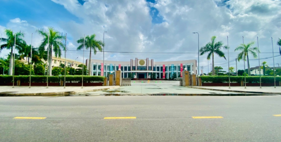 Đường QH 10m5, 145m2, giá 700trieu (htv), tiện ích xung quanh, sẵn sổ.