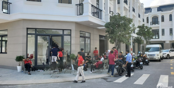 Bán nhà phố shophouse Phước Điền Midtown 1 trệt 2 lầu chợ Bình Chuẩn Thuận An